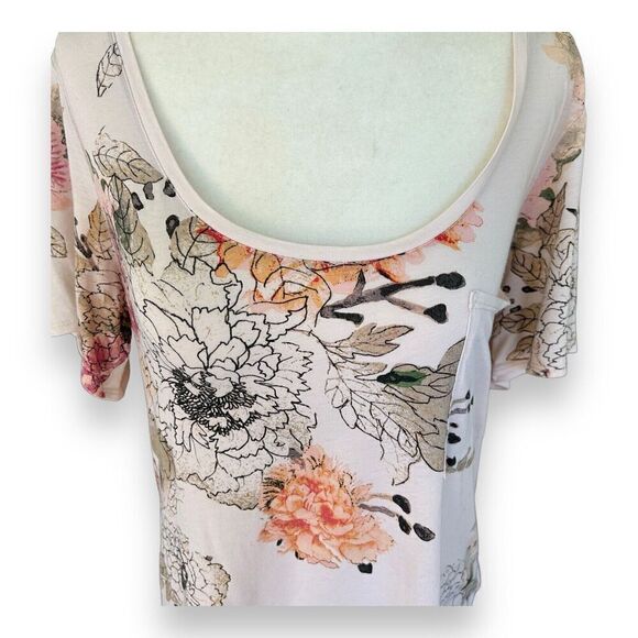 Aritzia Babaton Floral Top T-shirt Tee Peach Cream Brown Scoop Neck Size Medium - Picture 2 of 10
